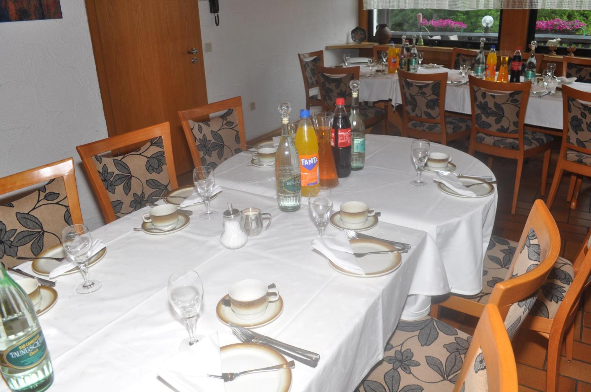 Hotel Kuehns Muehle โอสตริช-วินเคิล ภายนอก รูปภาพ