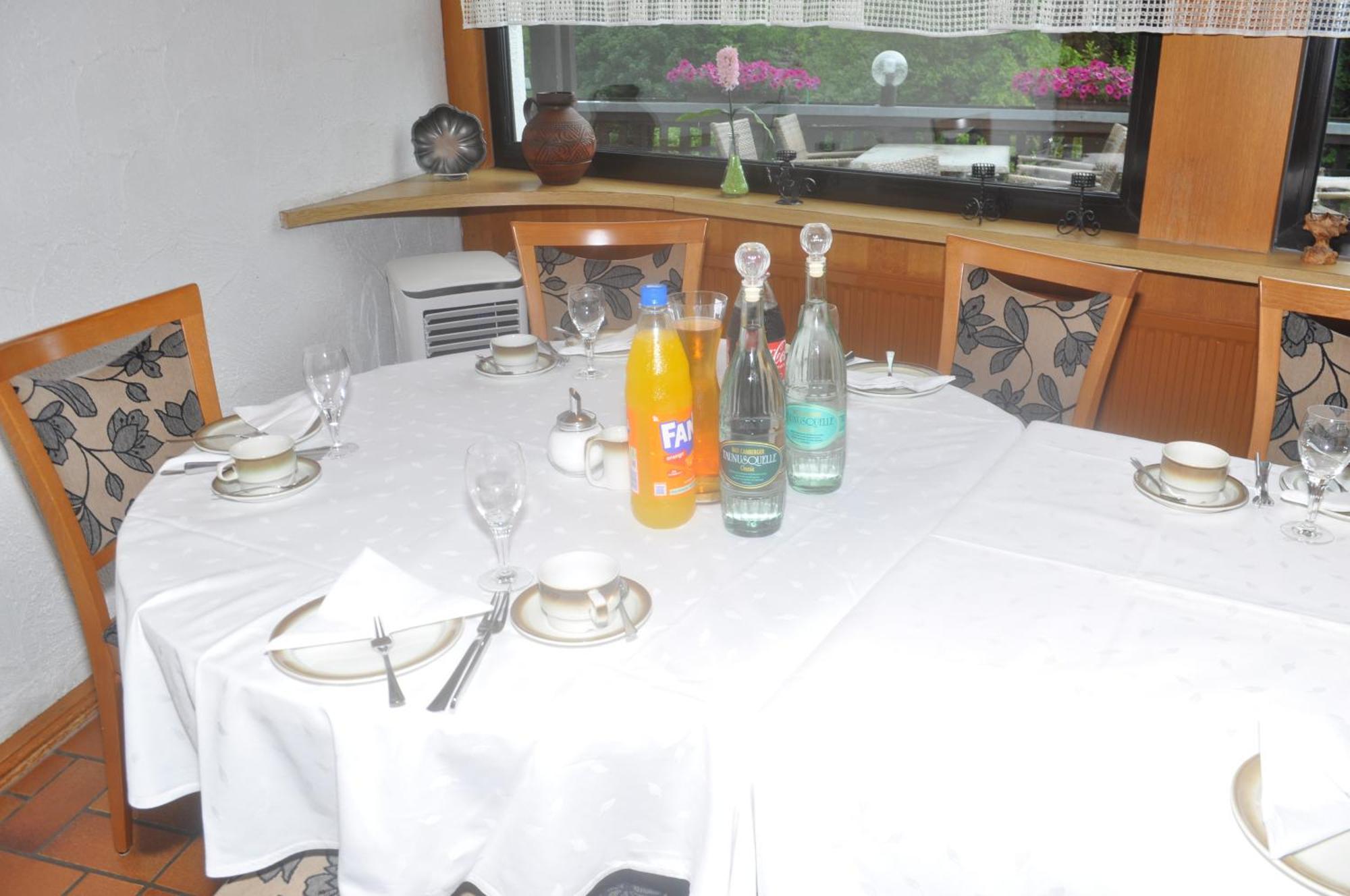 Hotel Kuehns Muehle โอสตริช-วินเคิล ภายนอก รูปภาพ