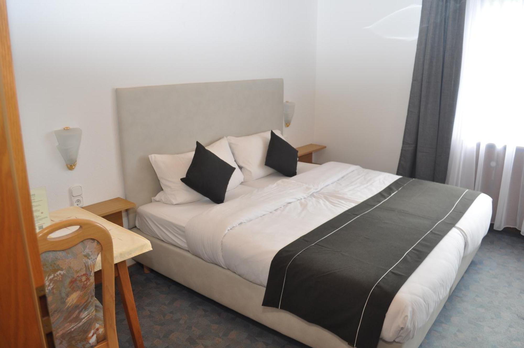 Hotel Kuehns Muehle โอสตริช-วินเคิล ภายนอก รูปภาพ